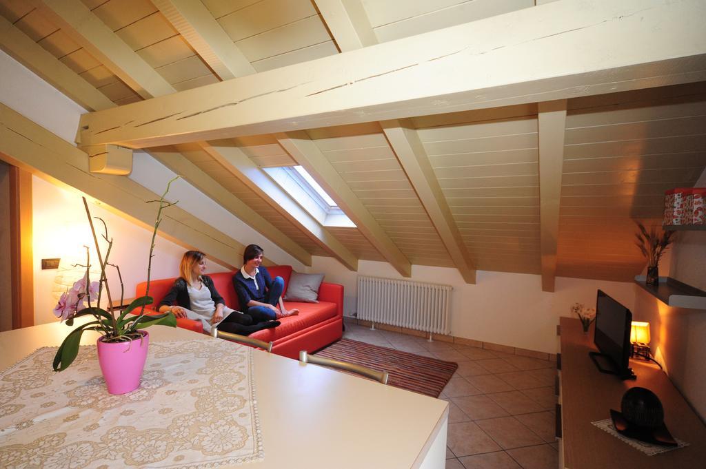Appartamenti E Camere Veronica 科戈洛 外观 照片